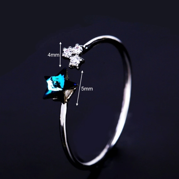 NEW Silver Blue Crystal Star Adjustable Ring - Picture 5 of 7